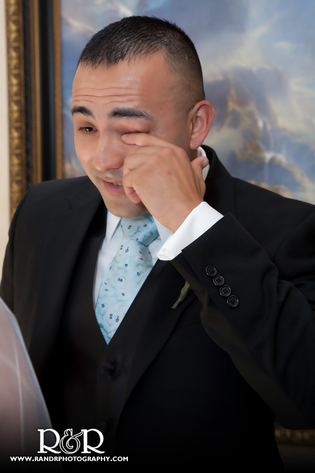 Maria & Lalo-Tears At His First Look