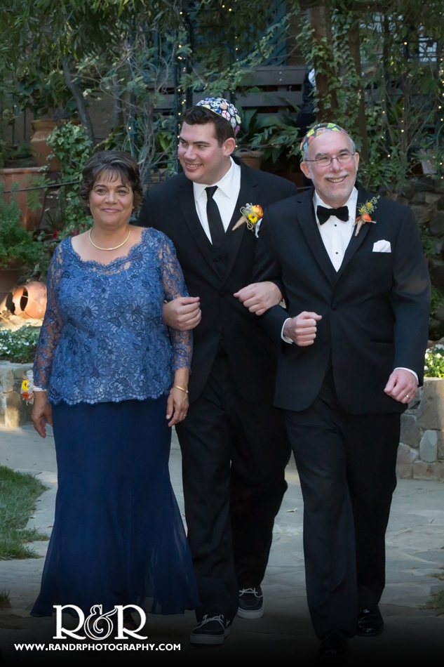 0726_2515_Emma&Josh_J1319