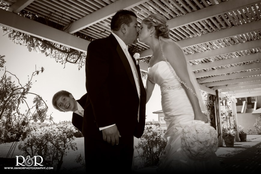 j1315-13-los-angeles-wedding-photographer-pierpont-inn-ventura