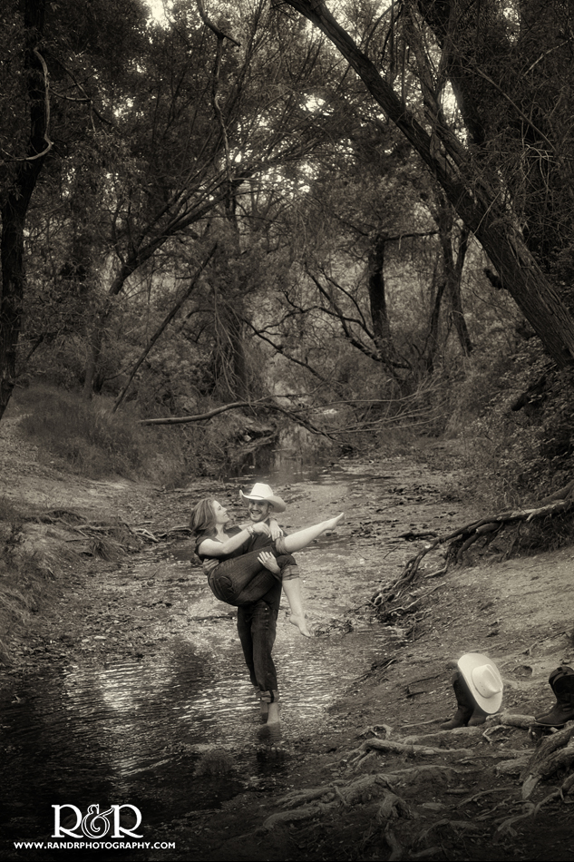 0120__Dani&amp;Robert_Malibu-Creek-engagement-J1487